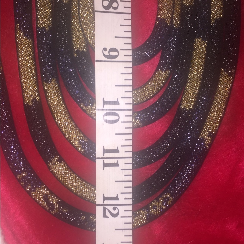 🌀Sold 🌀Black and Gold Rope Style Necklace - Picture 6 of 6